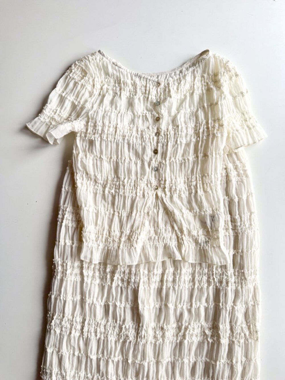 COMMENSE Ivory Ruched Chiffon Ruffled Button Front Blouse Skirt Set, Size XS - Picture 5 of 16